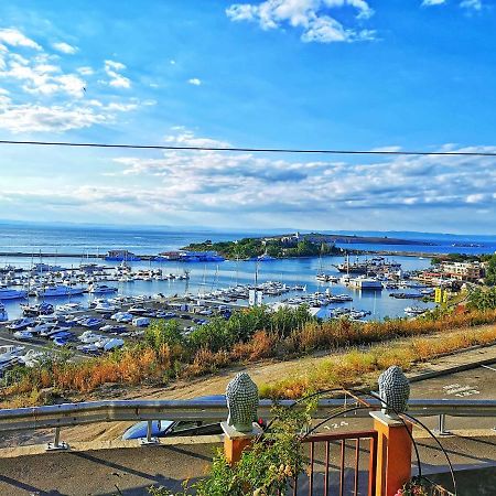 Villa Victoria - A Luxury Appartment With Icredible Seaview Sozopol Exteriér fotografie